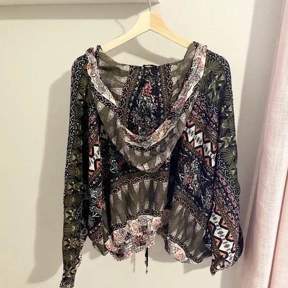 Free People Hold On Tight Gauze Pullover - Picture 4 of 6